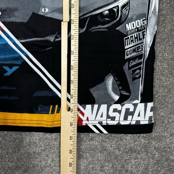 NASCAR Kyle Busch AOP M&M's Size XL Crown No. 18 All Over Print Racing T-Shirt - Picture 5 of 6